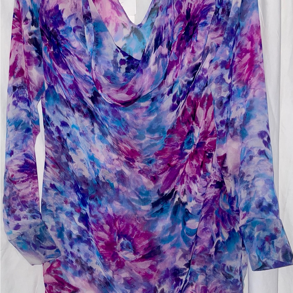 Silk Floral Print Dress Shirt With Ties & Cutout In The Back By Abi Ferrin New - Picture 10 of 16
